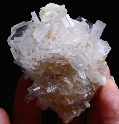 98g Natural New Varieties Fluorescent Hexagon Calcite Mineral Specimen /China