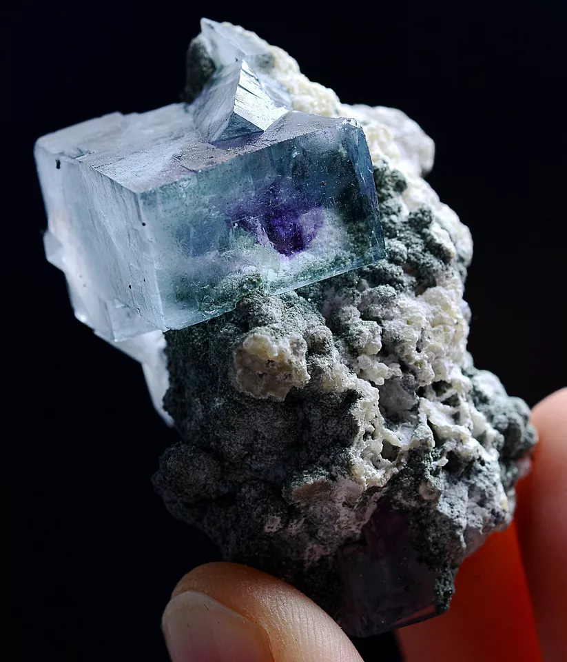 40g Natura Complete Clear Purple FLUORITE  Mineral Specimen / Yaogangxian China