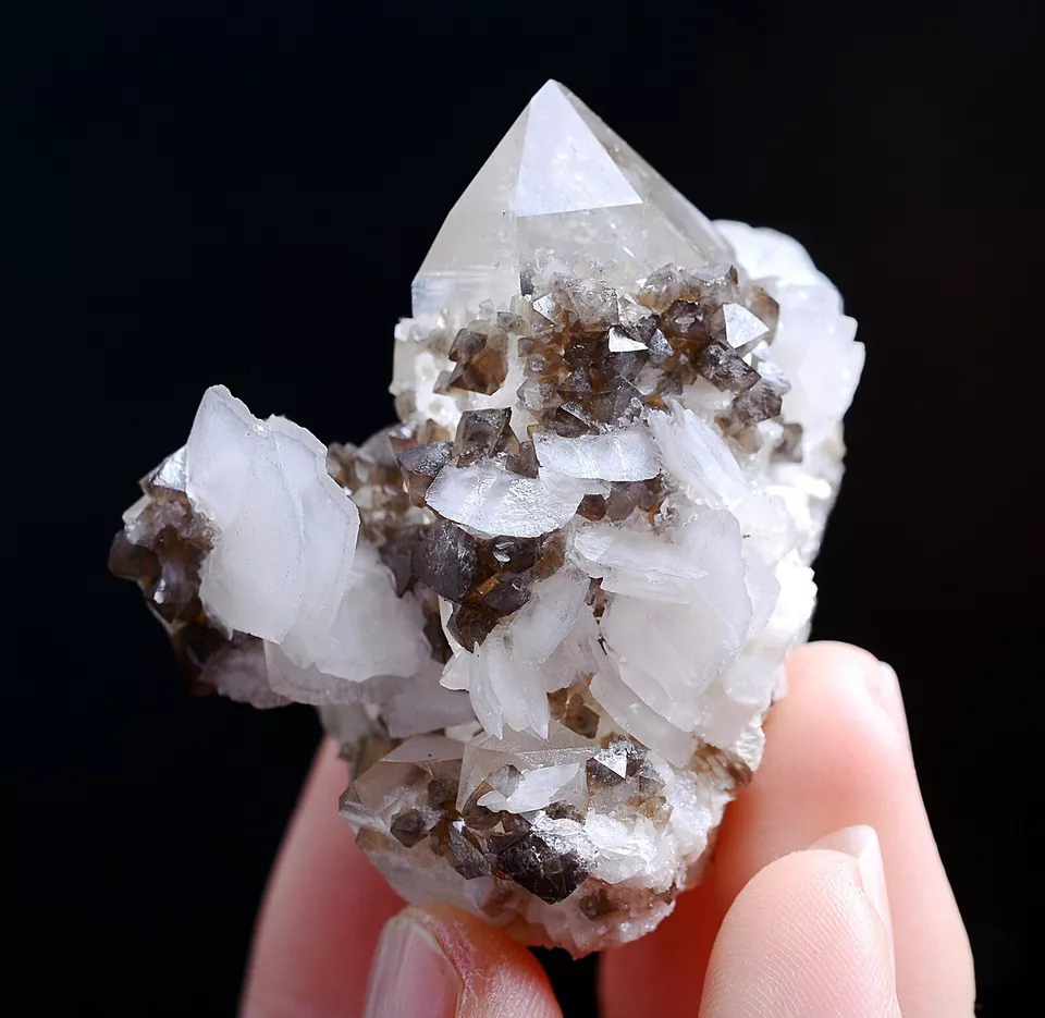 65g Natural Rare Scheelite & Crystal Calcite Mineral Specimen/Yaogangxian China