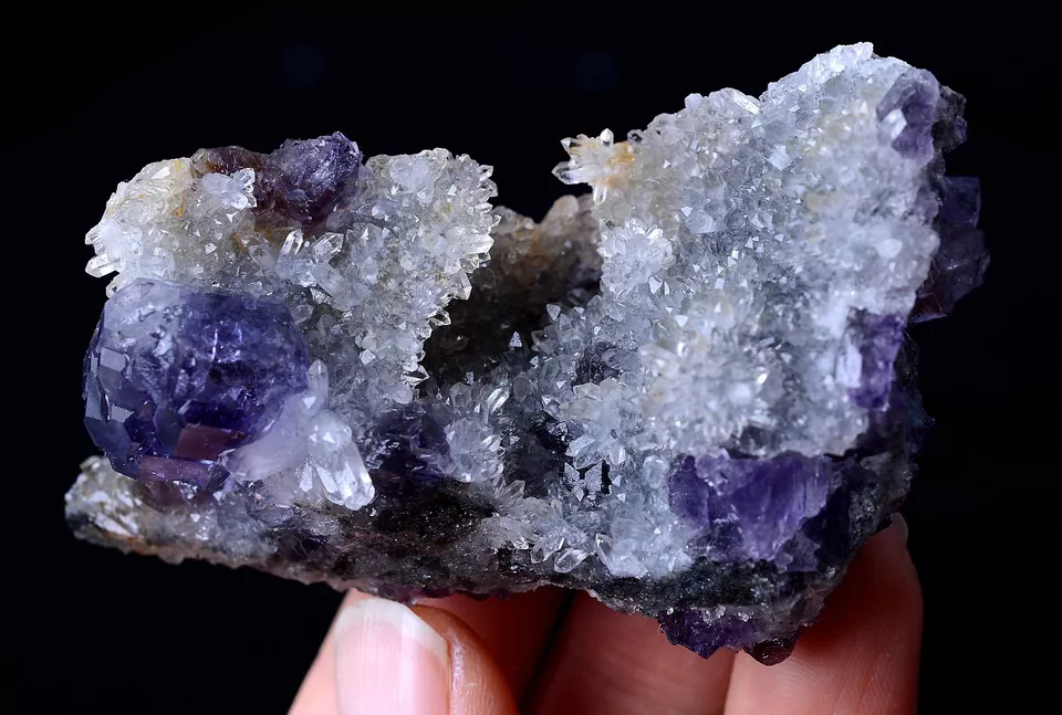 100.95g Newly DISCOVERED RARE PURPLE FLUORITE & QUARTE CRYSTAL MINERAL SPECIMEN