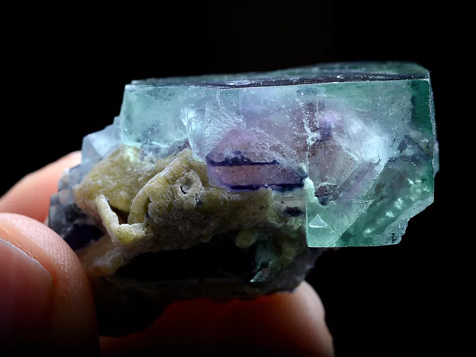 42g Natural Green Purple Strip FLUORITE Mineral Specimen/Inner Mongolia China