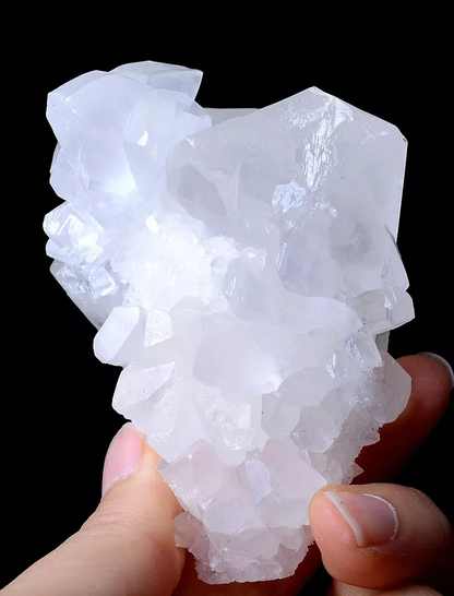 215g Natural Rare White Crystallization Stone Cluster Mineral Specimen/ China