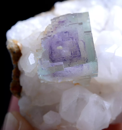 121.0g Natural Window Purple Fluorite Crystal Mineral Specimen/YaogangxianChina