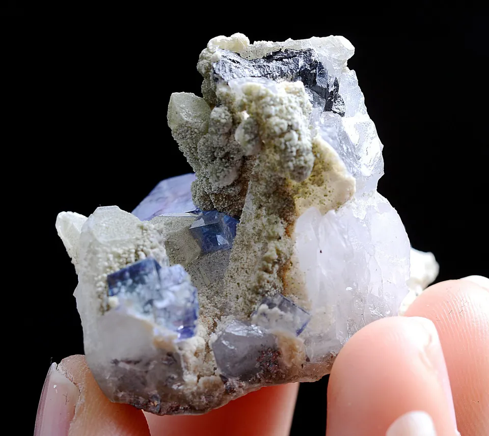 28g Natural Blue And White Porcelain Purple Fluorite Crystal Mineral Specimen