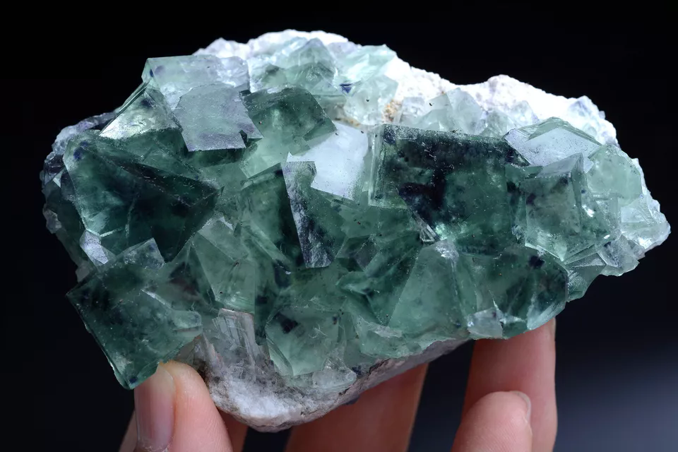 186g Natural Phantom Window Green Fluorite Crystal Mineral Specimen/China