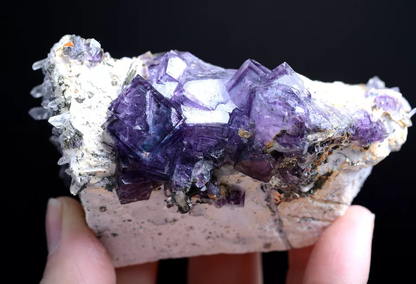 202.g Natural Window Purple Fluorite &Crystal Mineral Specimen/Yaogangxian China