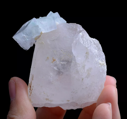 81g Natural Blue And White Porcelain Fluorite & Crystal Mineral Specimen/China