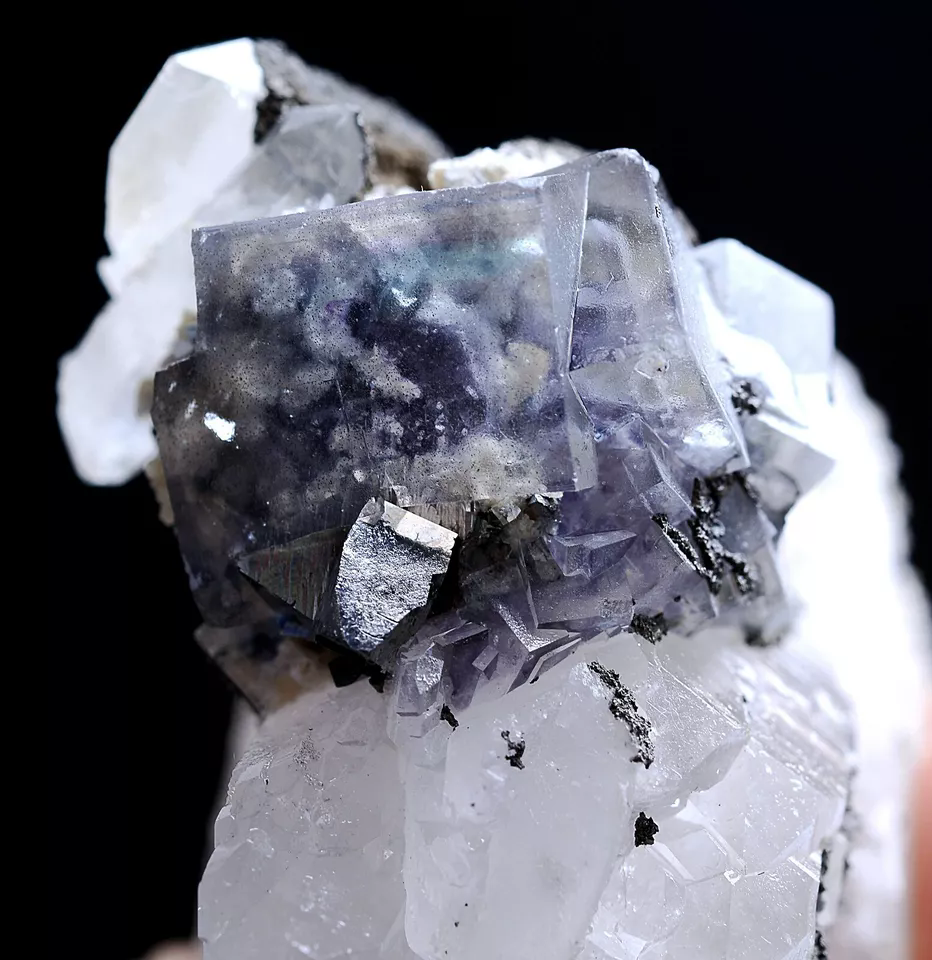 150g Natural Complete Purple Fluorite Crystal Mineral Specimen/YaogangxianChina