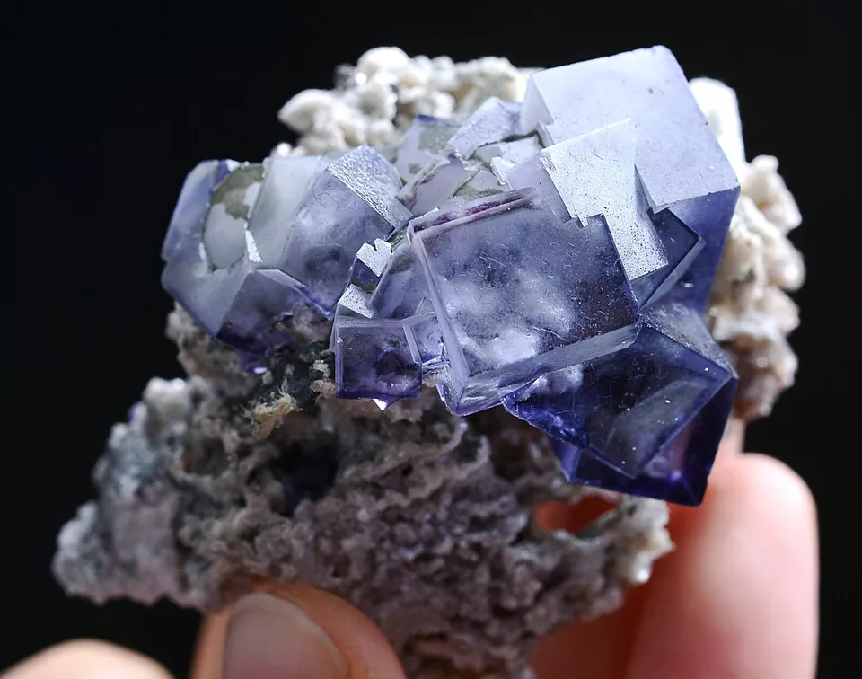 68g Natural Purple Window Fluorite & Arsenopyrite Mineral Specimen/Yaogangxian