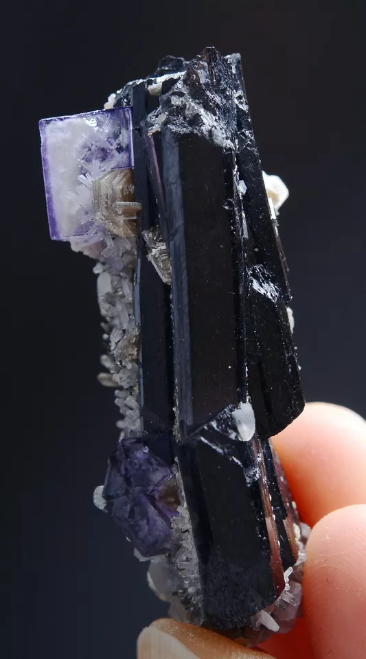 35gNatural Purple Fluorite Wolframite Crystal Mineral Specimen/YaogangxianChina