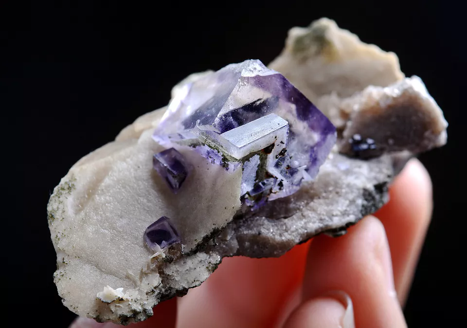 56g Natural  Clear Purple Fluorite Calcite Mineral Specimen / Yaogangxian China