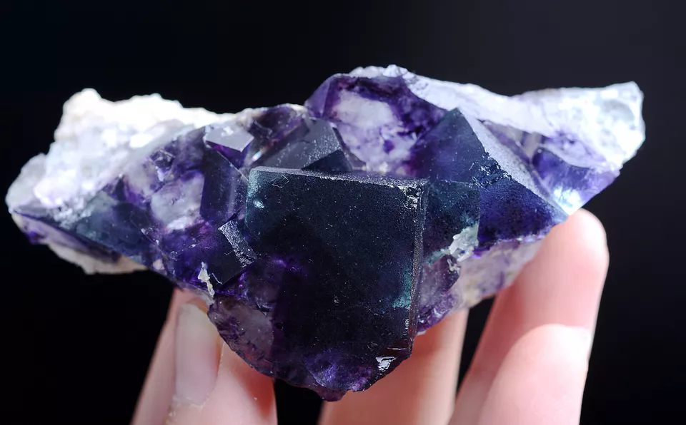 113g Natural Devil's Eye Purple FLUORITE Mineral Specimen/Inner Mongolia  China