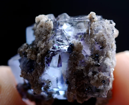 12g Natural Phantom Window Purple Fluorite Mineral Specimen/Yaogangxian China