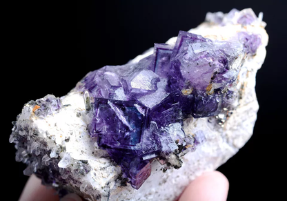 202.g Natural Window Purple Fluorite &Crystal Mineral Specimen/Yaogangxian China