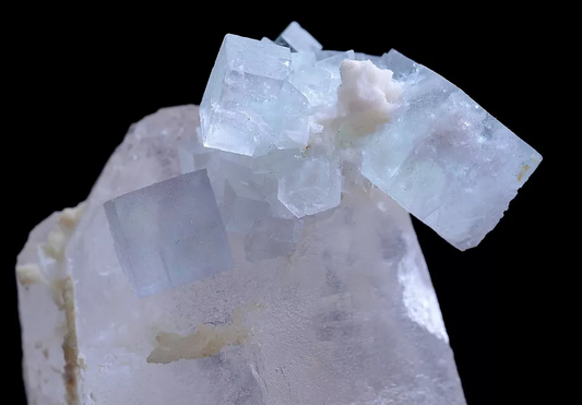 81g Natural Blue And White Porcelain Fluorite & Crystal Mineral Specimen/China