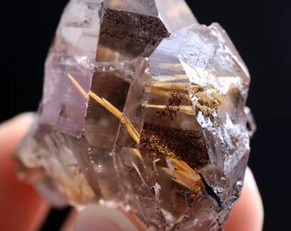 46gNatural Transparent Gold Rutilated Skeletal Quartz Crystal Mineral Specimens