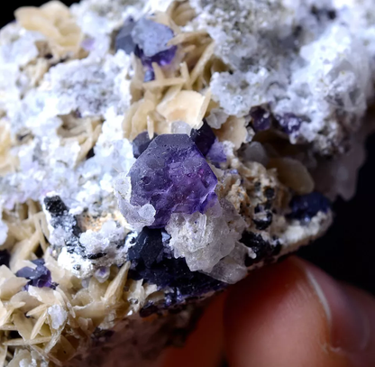 104.22g Inner Mongolia RARE PURPLE FLUORITE & CRYSTAL CALCITE MINERAL SPECIMEN