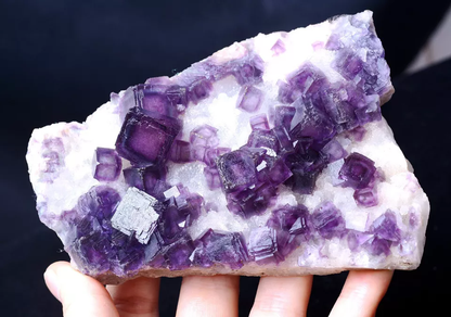 398g NEWLY DISCOVERED RARE PURPLE FLUORITE CRYSTAL CLUSTER MINERAL SAMPLES