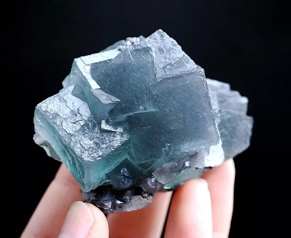 186gNatural Phantom Window Green Purple Cubic Fluorite CLUSTER Mineral Specimen