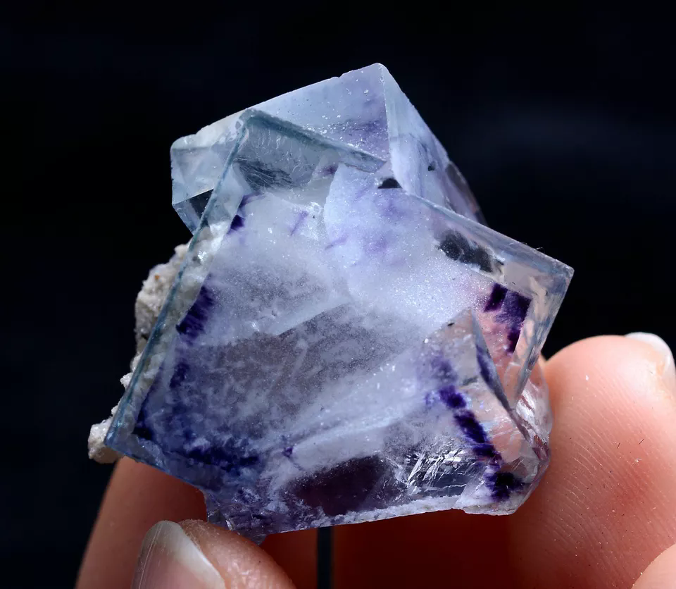 18gNatural Phantom Window Purple Fluorite Crystal Mineral Specimen/ Yaogangxian