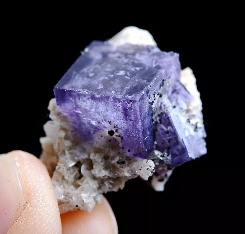 5.7g Natural Clear Phantom Purple FLUORITE Mineral Specimen /Yaogangxian China