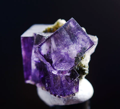 2.7g Natural Clear Phantom Purple FLUORITE Mineral Specimen /Yaogangxian China