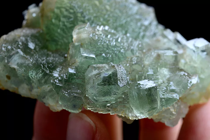 179g Natural Rare Echelon Cube Green Fluorite Mineral Specimen/China