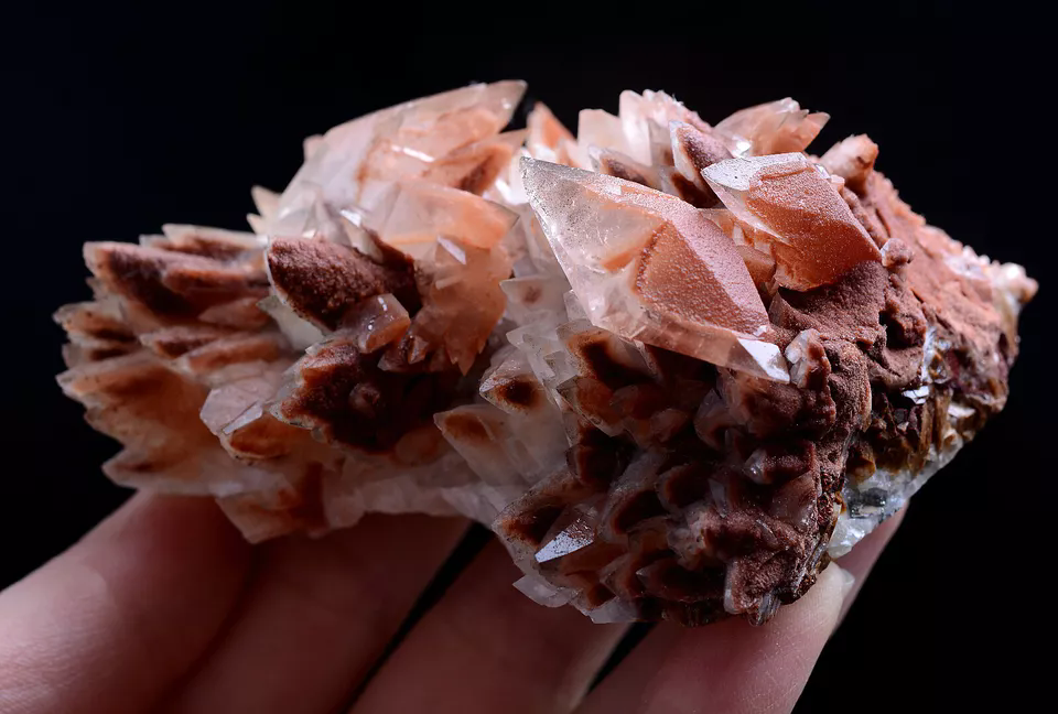 284g Natural red double-pointed Calcite Mineral Specimen / Hubei  China