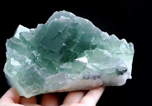 1280g NATURAL Larger particles ladder-Like Green FLUORITE Mineral Specimen/China