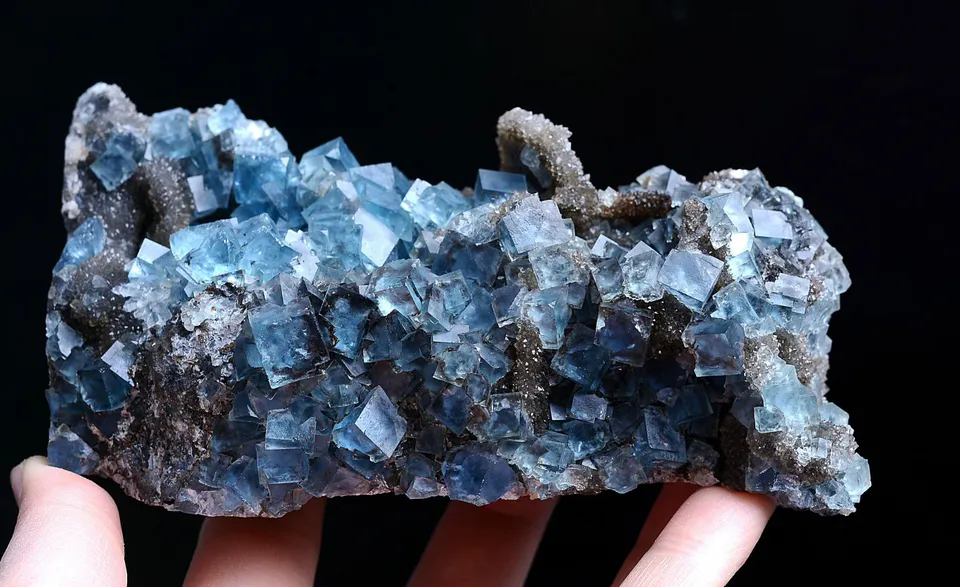 668.50g New Find Rare Transparent Blue Cube Fluorite Mineral Specimen/China