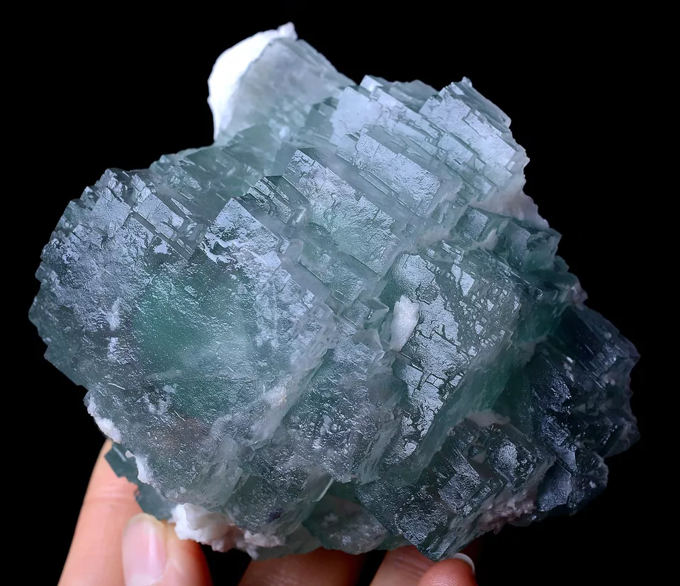 785.0g Newly DISCOVERED RARE GREEN CUBE FLUORITE CRYSTAL MINERAL SPECIMEN/ China