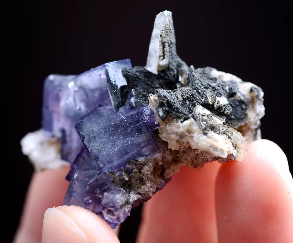 23g Natural Bismuthite Purple FLUORITE & Crystal Mineral Specimen/ Yaogangxian