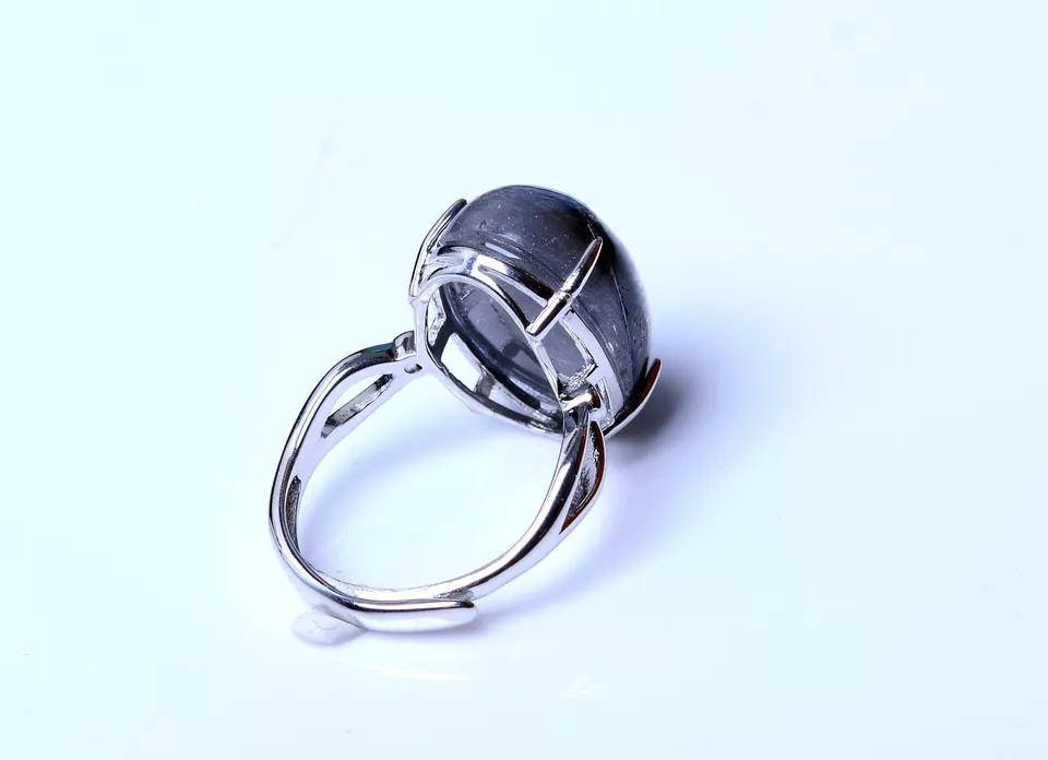 29ct Natural Silver Rutilated Quartz Titanium Crystal Adjustable Silver Ring