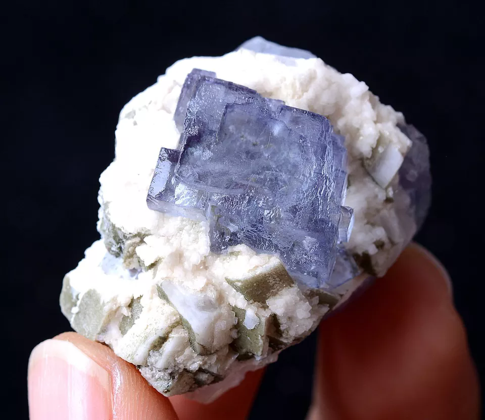 25g RANSPARENT GEM LEVEL Ladder-Like PURPLE FLUORITE CRYSTAL MINERAL  SPECIMEN