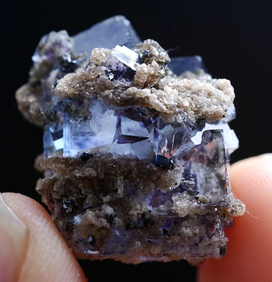 12g Natural Phantom Window Purple Fluorite Mineral Specimen/Yaogangxian China