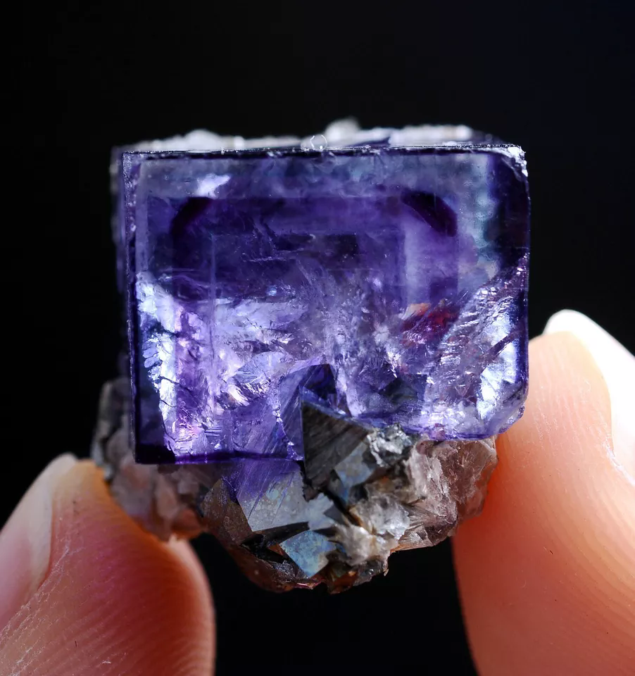 10g Natural Window Purple Fluorite & Arsenopyrite Mineral Specimen/Yaogangxian