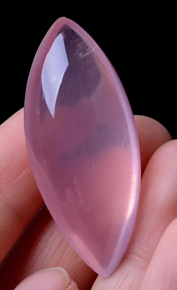 BEAUTIFUL NATURAL MADAGASCAR ROSE QUARTZ CRYSTAL MADAM CURE PENDANT 80.76ct