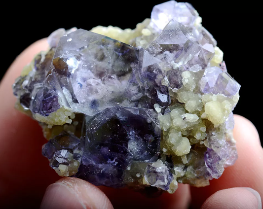 18g Natural Octahedron Purple FLUORITE Dolomite Mineral Specimen/Inner Mongolia