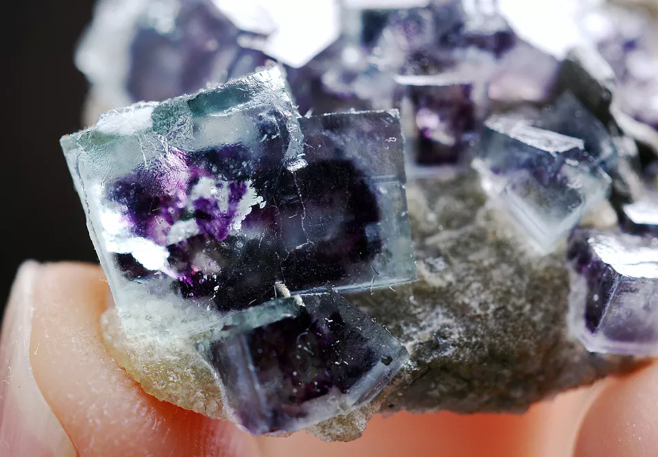 9.70g Natural Phantom Purple FLUORITE Pyrite Mineral Specimen/Inner Mongolia