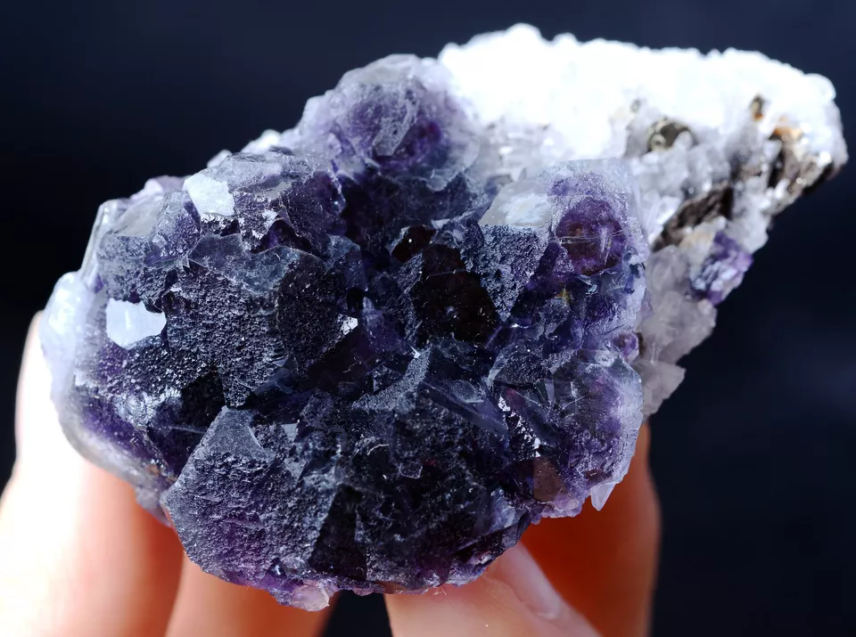 90.56g INNER MONGOLIA RARE PURPLE FLUORITE & CRYSTAL SYMBIOTIC MINERAL SPECIMEN