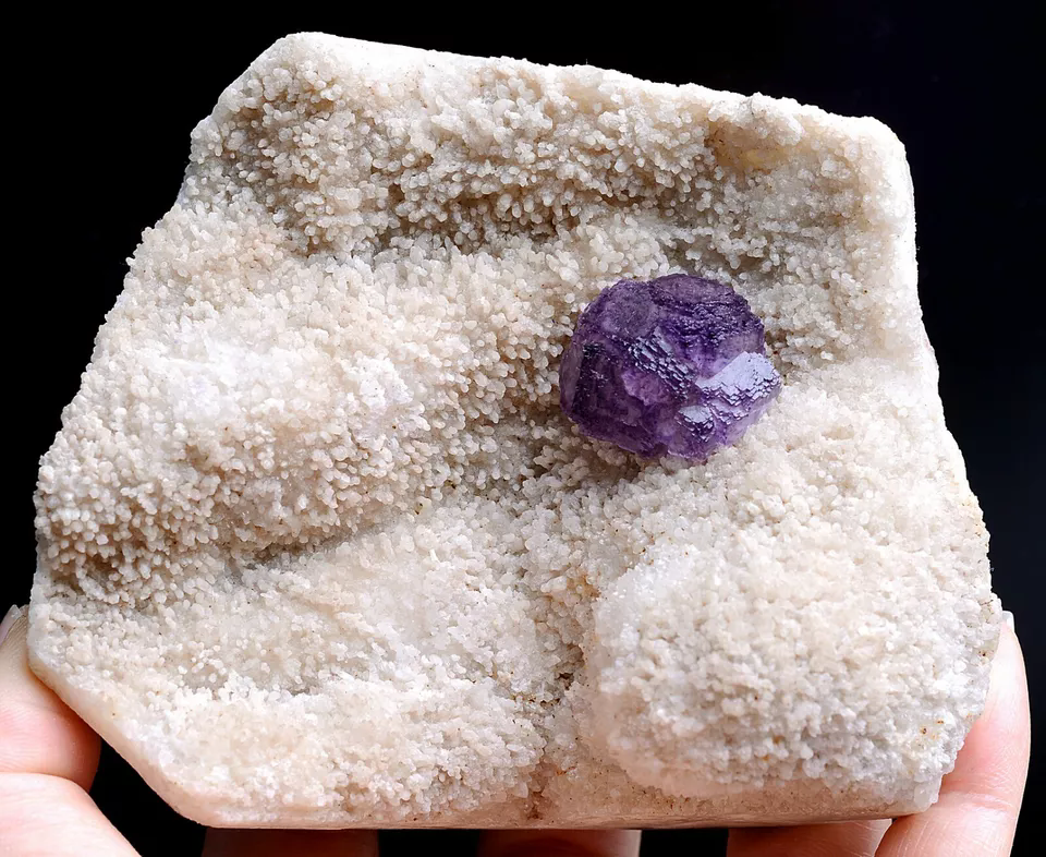 NATURAL COMPLETE RARE PURPLE CUBIC FLUORITE CRYSTAL MINERAL SPECIMEN 456g