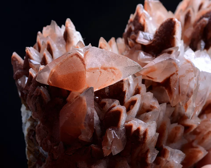 284g Natural red double-pointed Calcite Mineral Specimen / Hubei  China