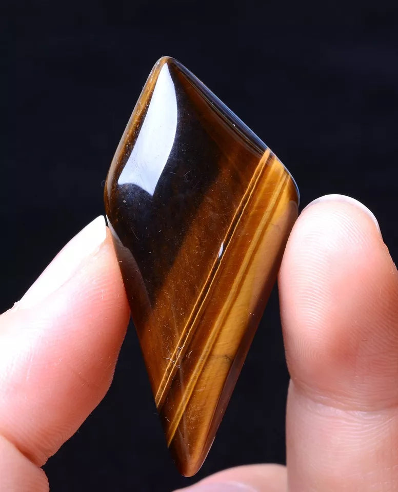 Beautiful Natural Healing Yellow Tiger's Eye Gemstone Pendant 46.5*22*7.5mm