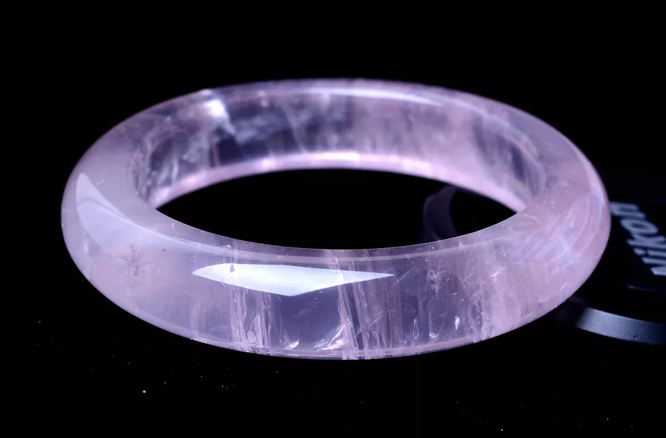 56mm NATURAL CURE ROSE QUARTZ MOZAMBIQUE CRYSTAL WOMAN BRACELET INNER  DIAMETER