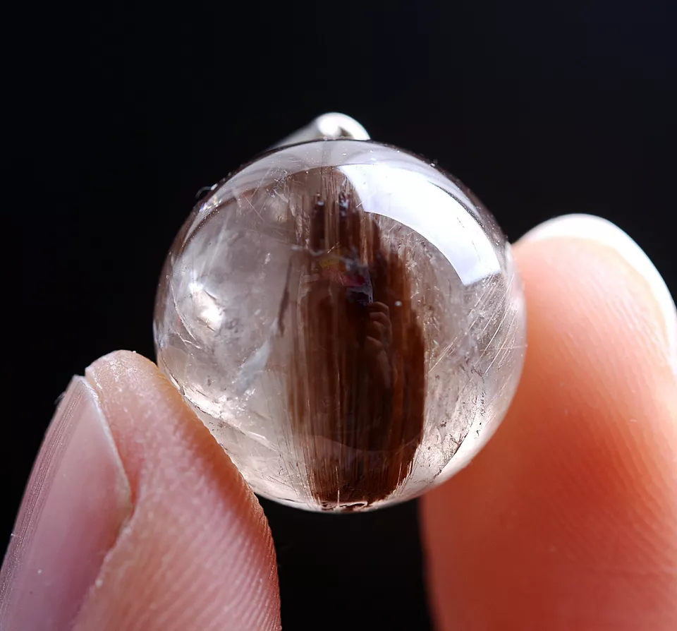 5.3g Natural Gold Rutilated Crystal Ball Woman Cure Healing Pendant  Silver