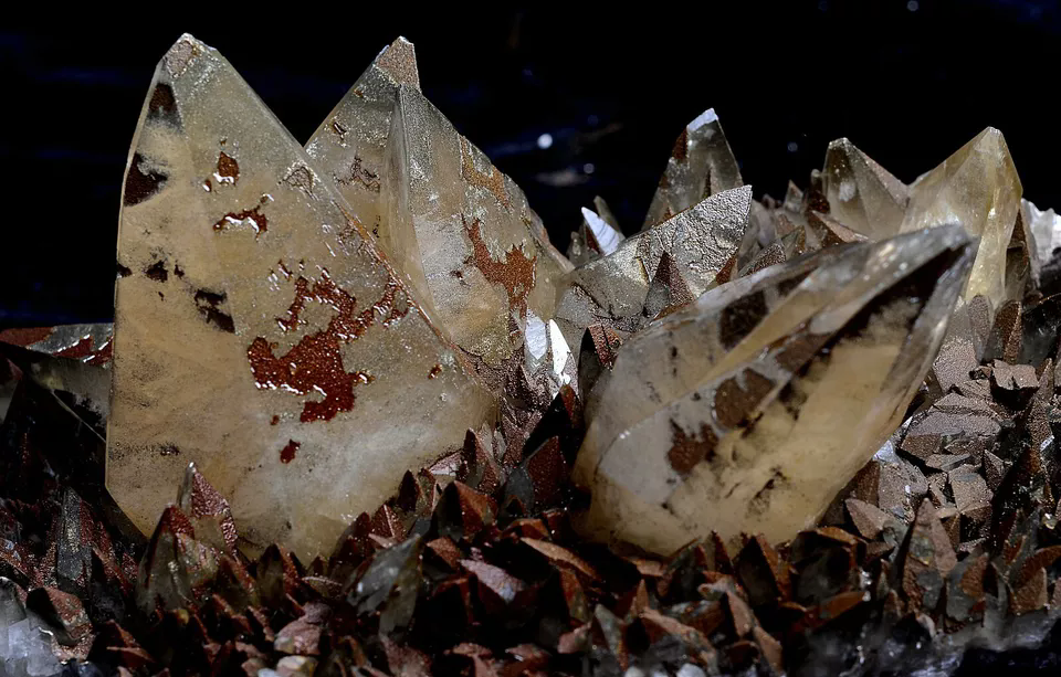 1549gNatural Perfect Dipyramidal Yellow Calcite CLUSTER Mineral Specimen/China