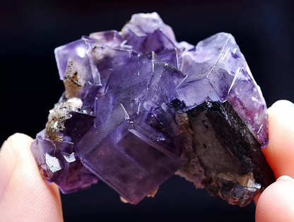 26.g NEWLY DISCOVERED RARE PURPLE FLUORITE MINERAL SAMPLES/Yaogang xian