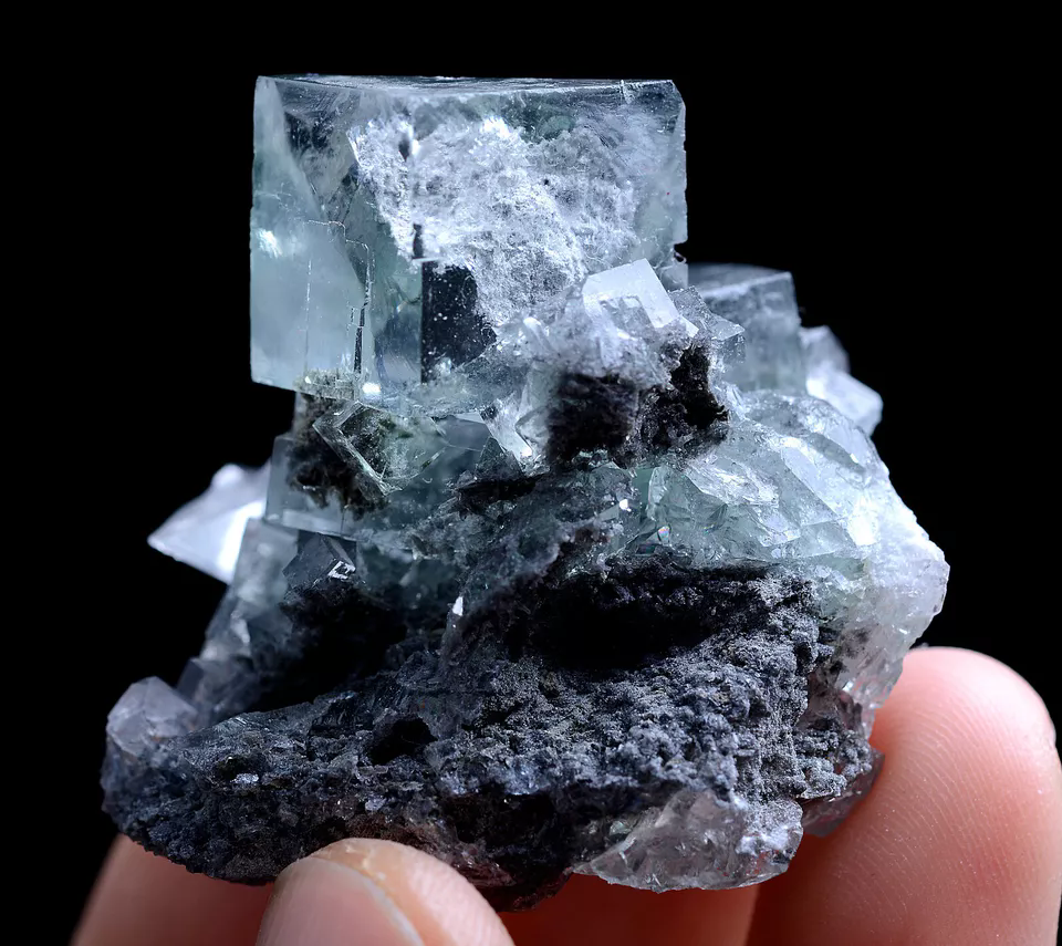 31.0g Natural Rare lucency Ghost Fluorite Mineral Specimen/ Xianghuapu China