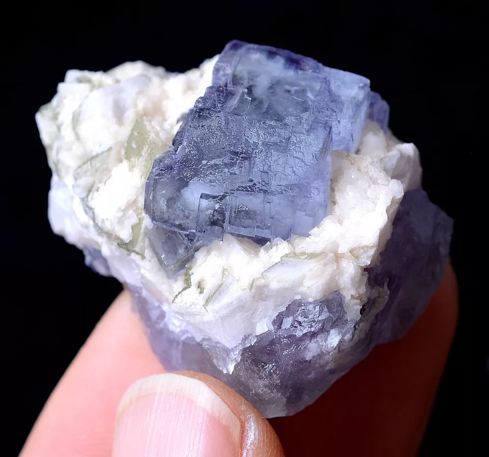 25g RANSPARENT GEM LEVEL Ladder-Like PURPLE FLUORITE CRYSTAL MINERAL  SPECIMEN