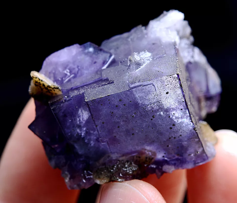 32.g Yao Gang Xian NEWLY DISCOVERED RARE PURPLE FLUORITE MINERAL SAMPLES